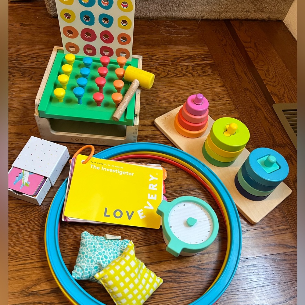 Incomplete Lovevery The Investigator (current Researcher) Play Kit month31 32 33